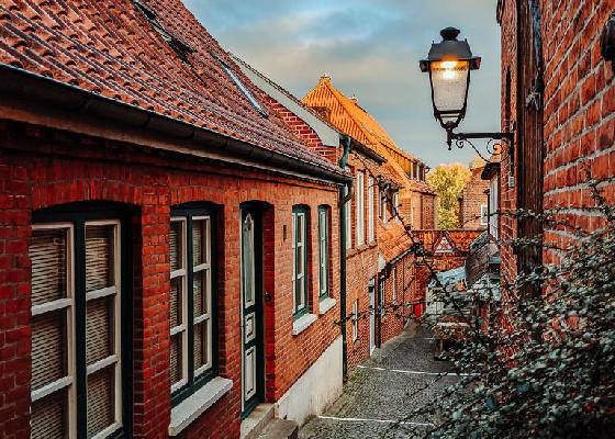 April bis Oktober-Plön